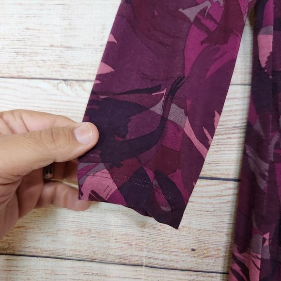 LOGO Lori Goldstein Women's Size XXS Purple Abstract  Tunic Top Chiffon Hemmed - Picture 5 of 14